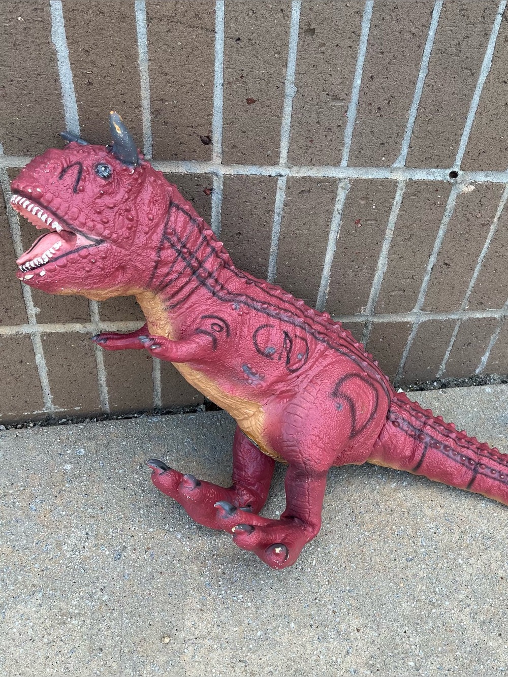 Vtg Carnotaurus Disney Dinoland Animal Kingdom Plush Latex Rubber Dinosaur 36"